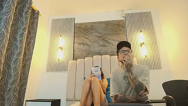 RavenandCody online show from 10-08-25, 03:37