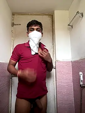 Snapshot of omkarcoll chatting on 09-12-25, 06:46 omkarcoll online show from 09-12-25, 06:46