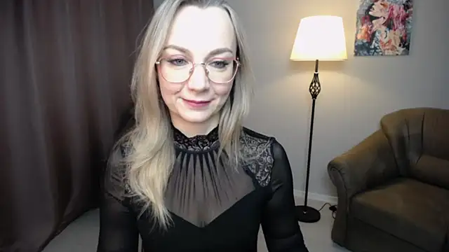 Ava Elior online show from 11-21-25, 06:12