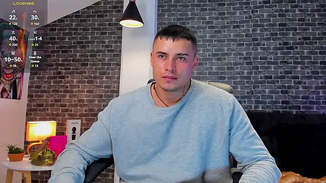 connorsmiith online show from 09-10-25, 01:11