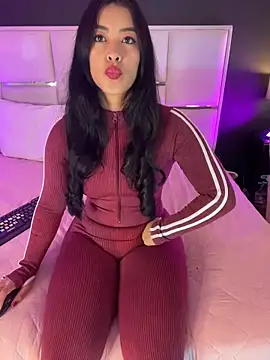 BellaFernandez   online show from 02-16-26, 12:34