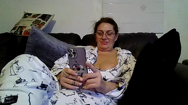 RubyyRosee online show from 11-09-25, 10:02