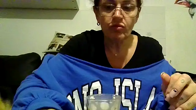 RubyyRosee online show from 12-04-25, 06:34