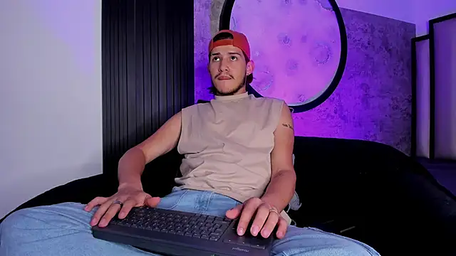 nathan-ferrara online show from 09-10-25, 09:09