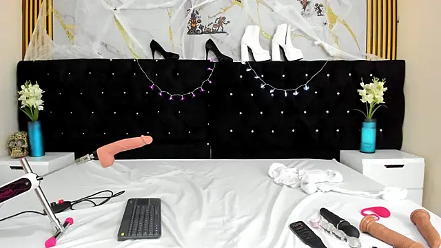 Lisa sweetas online show from 10-07-25, 07:44