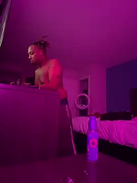 BigMfLuther online show from 12-14-25, 03:23