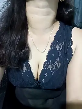 babyangela14 online show from 09-22-25, 05:04