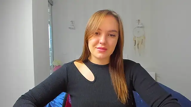 EmmaNorman online show from 10-19-25, 12:17