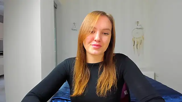 EmmaNorman online show from 10-23-25, 01:54