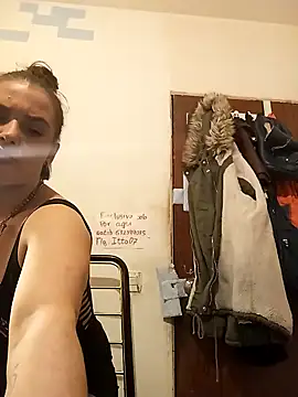 Snapshot of Ittoxx99 chatting on 01-13-26, 03:45 Ittoxx99 online show from 01-13-26, 03:45