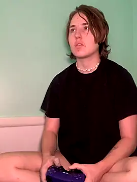 Snapshot of angelbliss10100 chatting on 10-29-25, 05:14 angelbliss10100 online show from 10-29-25, 05:14