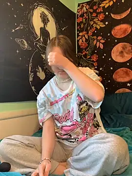 angelbliss10100 online show from 12-04-25, 03:32