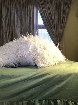 KINKYBOOTI22 online show from 03-26-26, 04:12