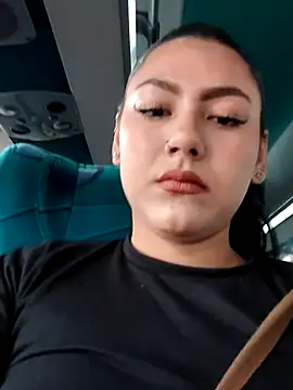 Snapshot of Megara_25 chatting on 10-26-25, 01:28 Megara 25 online show from 10-26-25, 01:28