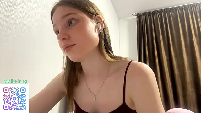 GwenFay online show from 10-01-25, 04:13