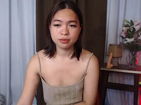 miss ella28 online show from 09-22-25, 10:45