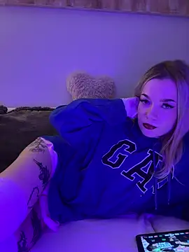 Snapshot of marnemzavar444 chatting on 11-08-25, 09:13 marnemzavar444 online show from 11-08-25, 09:13