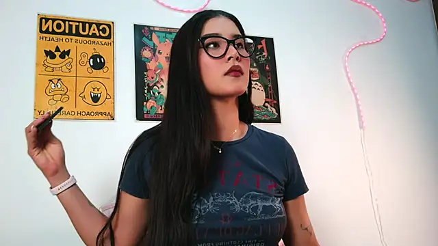 Aurorabeck  online show from 10-11-25, 02:22