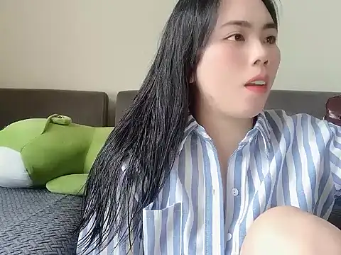 Snapshot of Babysexy95 chatting on 09-12-25, 04:12 Babysexy95 online show from 09-12-25, 04:12