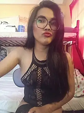 samanthasweetcock30 online show from 11-18-25, 04:17