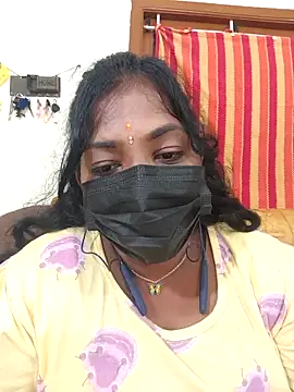 Snapshot of Tamil_Mithra chatting on 10-18-25, 06:30 Tamil Mithra online show from 10-18-25, 06:30