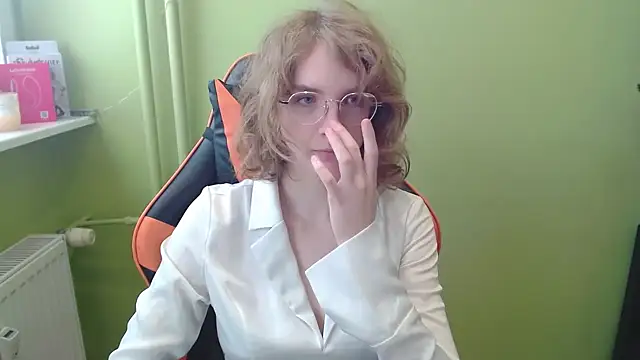 juicyPenny online show from 01-06-26, 09:02