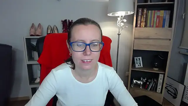 sweetxLizzy online show from 10-30-25, 05:31