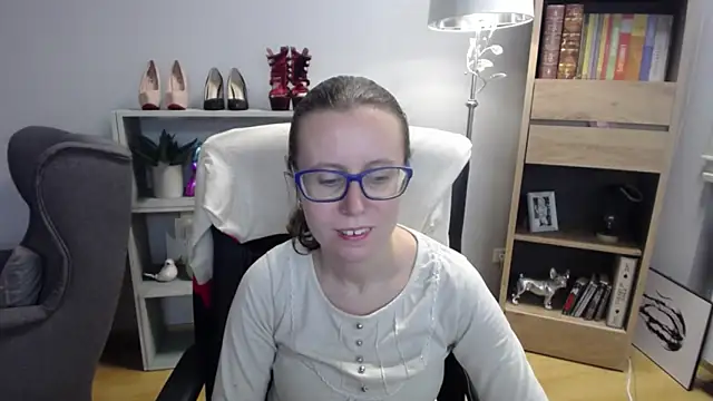 sweetxLizzy online show from 11-05-25, 05:29