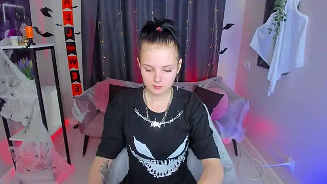 Leila xxBaby online show from 10-24-25, 11:50