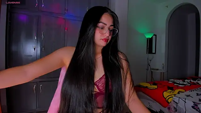 Snapshot of latingabby chatting on 10-08-25, 10:40 latingabby online show from 10-08-25, 10:40