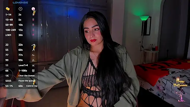 Snapshot of latingabby chatting on 10-10-25, 09:47 latingabby online show from 10-10-25, 09:47