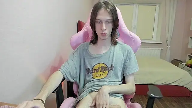 eleganc3 online show from 10-28-25, 07:38