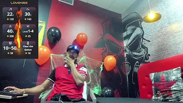 Snapshot of Damian_Shakur chatting on 10-20-25, 11:21 Damian Shakur online show from 10-20-25, 11:21