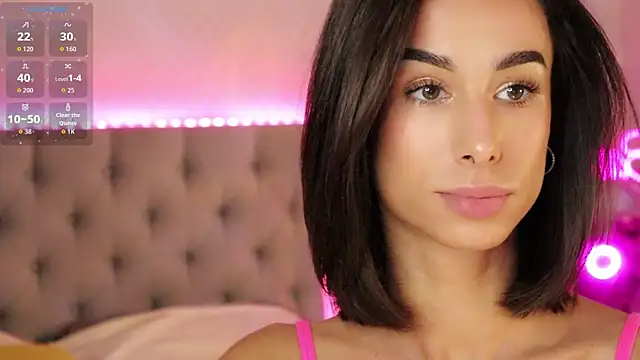 Snapshot of Katherinepinke chatting on 10-24-25, 02:57 Katherinepinke online show from 10-24-25, 02:57