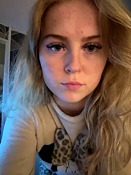 minidollxxx online show from 11-05-25, 06:41