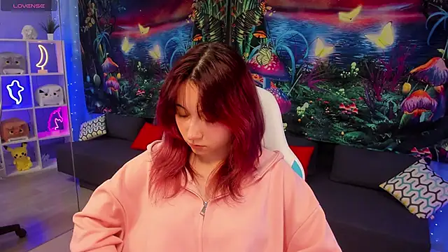 ClaraParks online show from 11-24-25, 07:13