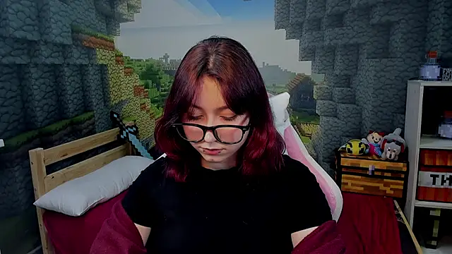 ClaraParks online show from 02-03-26, 06:24