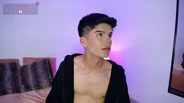 Dulcey  online show from 11-12-25, 12:22