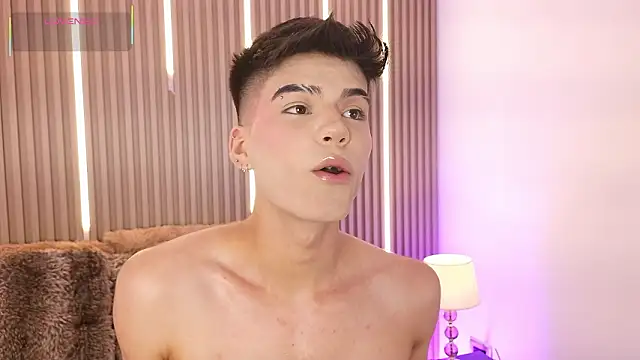 Snapshot of Dulcey_ chatting on 02-06-26, 10:13 Dulcey online show from 02-06-26, 10:13