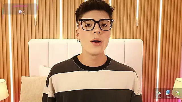 Snapshot of Dulcey_ chatting on 02-28-26, 06:47 Dulcey online show from 02-28-26, 06:47