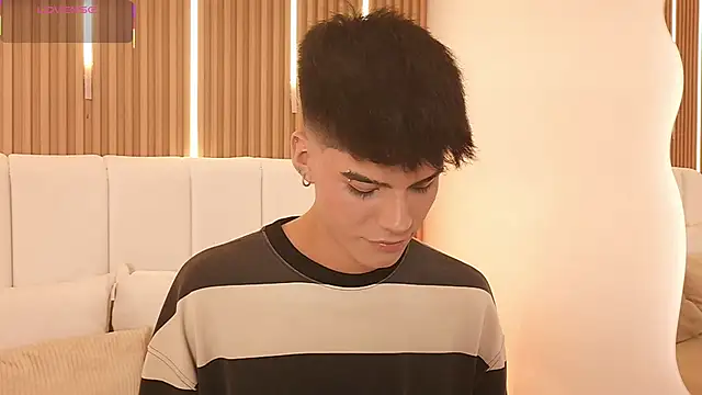 Snapshot of Dulcey_ chatting on 03-11-26, 05:35 Dulcey online show from 03-11-26, 05:35