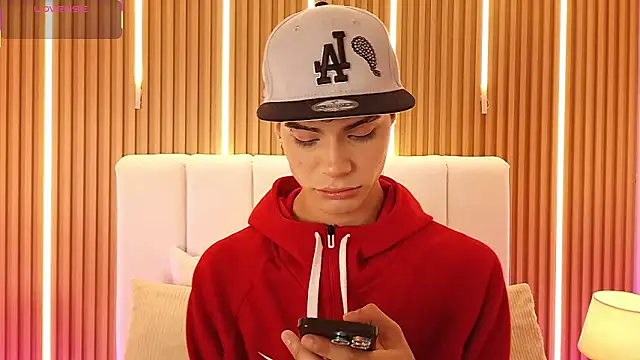 Snapshot of Dulcey_ chatting on 03-19-26, 04:38 Dulcey online show from 03-19-26, 04:38