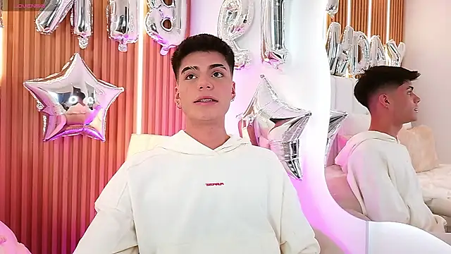 Snapshot of Dulcey_ chatting on 03-23-26, 06:28 Dulcey online show from 03-23-26, 06:28