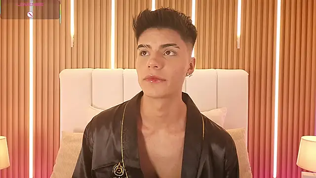 Snapshot of Dulcey_ chatting on 04-09-26, 04:23 Dulcey online show from 04-09-26, 04:23