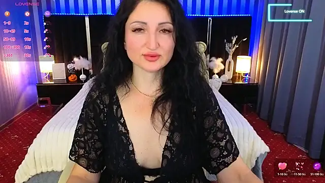 Snapshot of MissRossi chatting on 11-04-25, 08:08 MissRossi online show from 11-04-25, 08:08