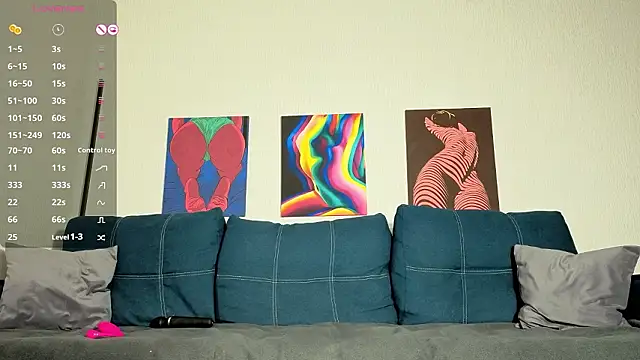 TrixiBell online show from 02-05-26, 05:34