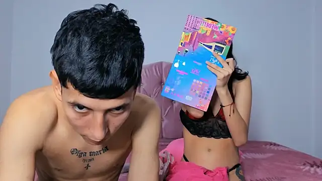 Snapshot of makiandjimmy chatting on 11-16-25, 08:25 makiandjimmy online show from 11-16-25, 08:25