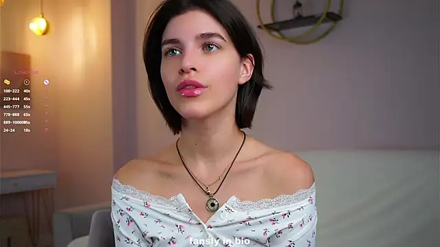 EleneButton online show from 11-08-25, 01:06