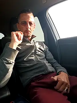 Snapshot of fabius720 chatting on 11-16-25, 08:53 fabius720 online show from 11-16-25, 08:53