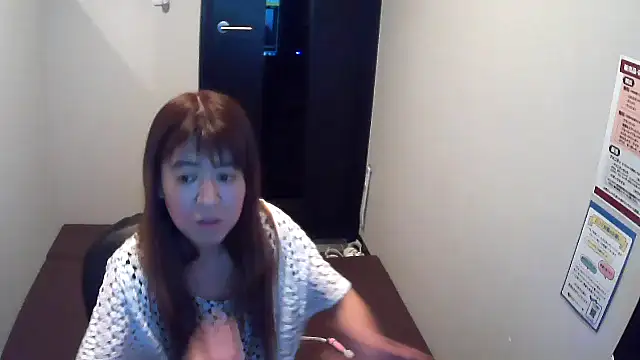 Snapshot of SAKI_saki_01 chatting on 09-09-25, 10:48 SAKI saki 01 online show from 09-09-25, 10:48